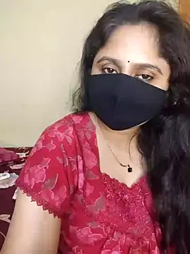 Sravvi499 webcam
