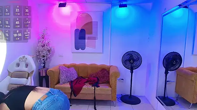 Antonella_rivers webcam