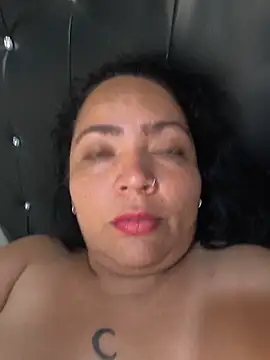 NIKOLE1301 webcam