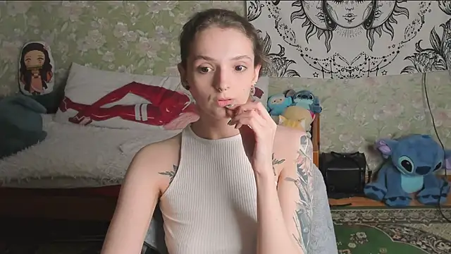 Cutie_Adelia webcam