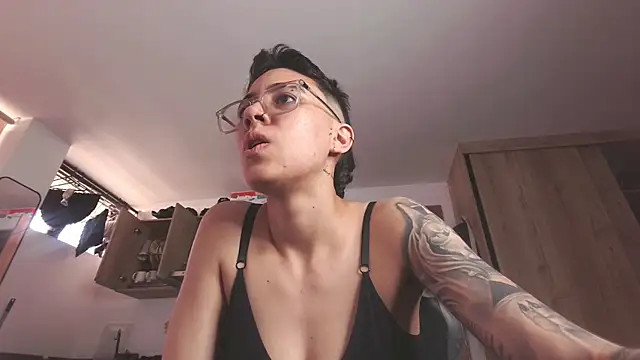 Cutie_Shy_ webcam