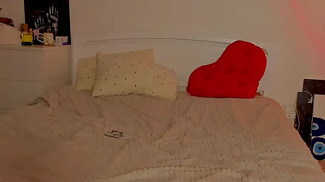 Andrea_Blossom webcam