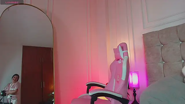 SophieBuitrago webcam
