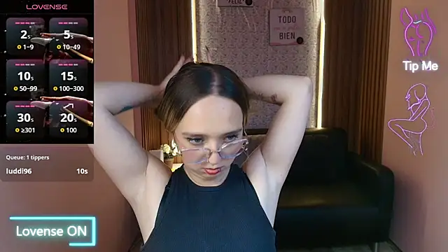 Liaroberts1 webcam