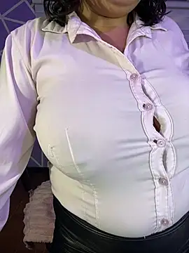 MiiaaJoness