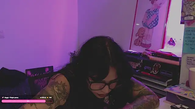 aleksanoir webcam