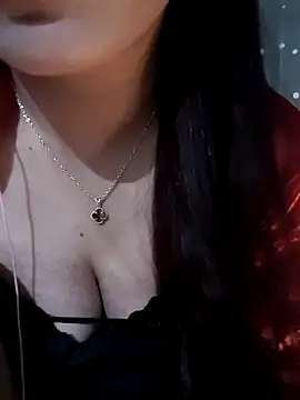 Linksys_nicee live cam on StripChat