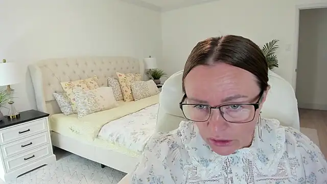 Vika73 webcam