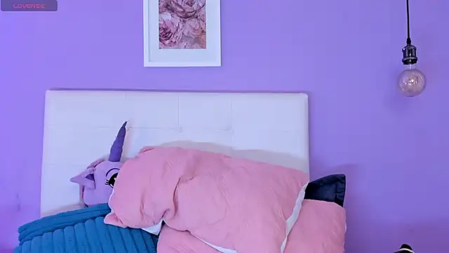 Charlotte11-11 webcam