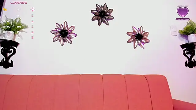 Dounia_nagi webcam