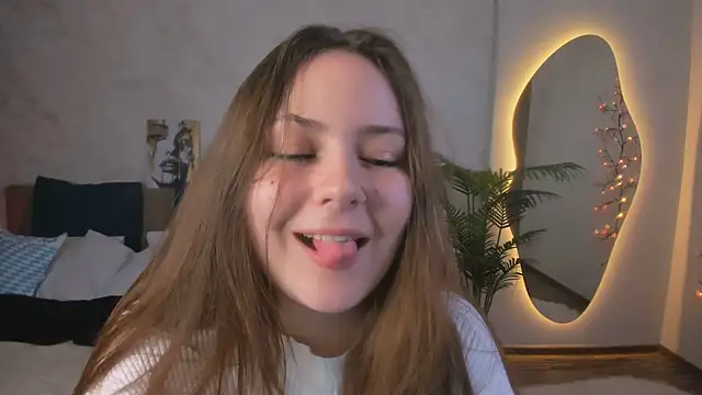MireyaLin webcam