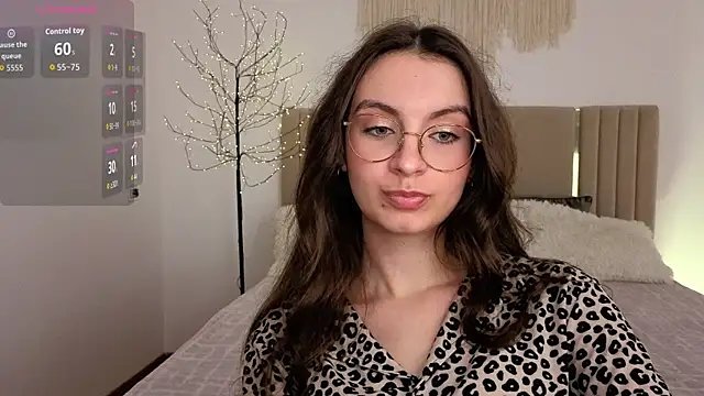 Real_cutie1 webcam