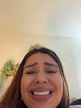 valeria2019hot webcam