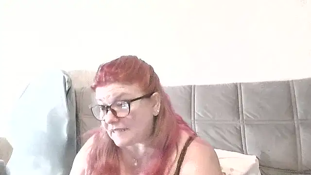 Diana_49 live cam on StripChat