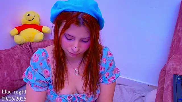 lilac_night33 live cam on StripChat