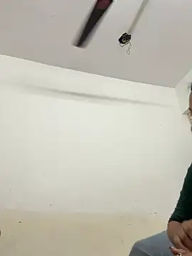 torchermachine Live Webcam on Stripchat