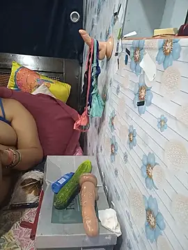 tina8th live cam on StripChat