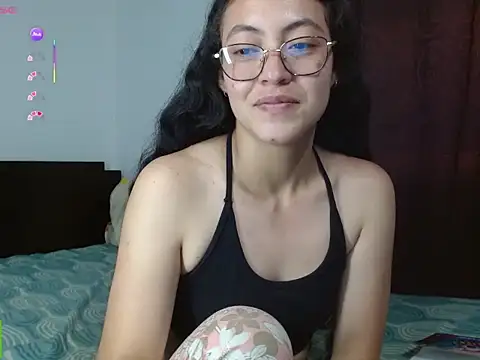 Amitlu_ webcam