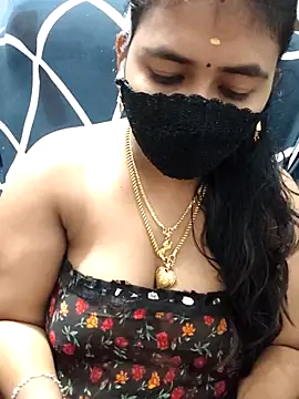 Tamil_Lotus live cam on StripChat