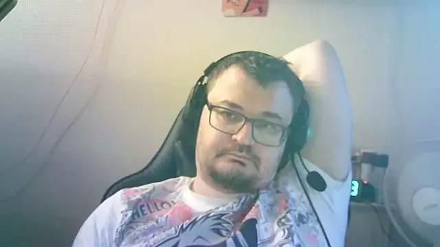 SirAbuser webcam