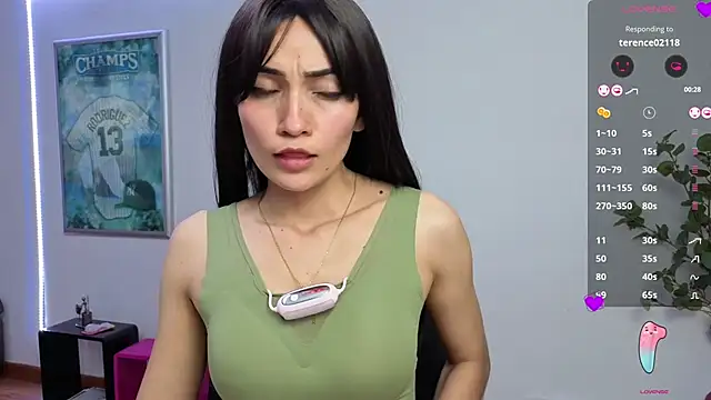 chloehanna live cam on StripChat