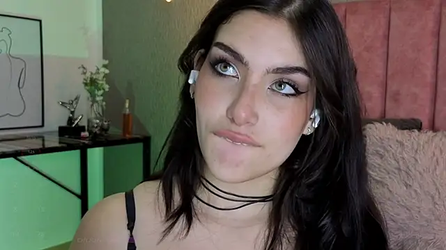 Alegna_Moon_ webcam