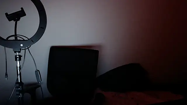 Amelie_Fontaine webcam