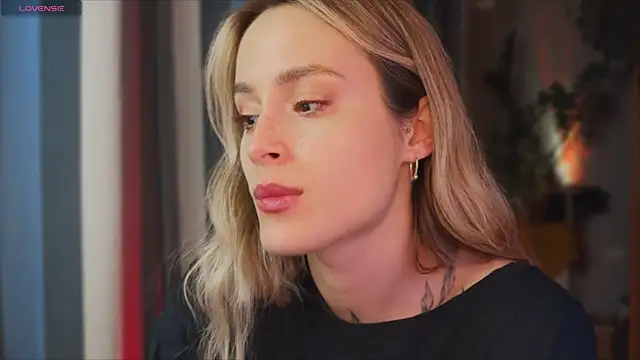 aviva_faith webcam