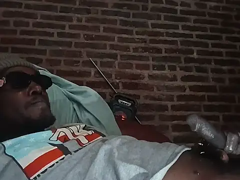 BlackD4uxo webcam