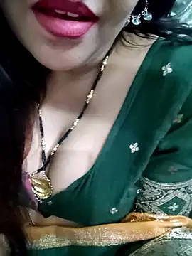 Mayuri77 webcam