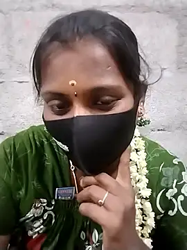 Tamil_Hot_Sandy webcam