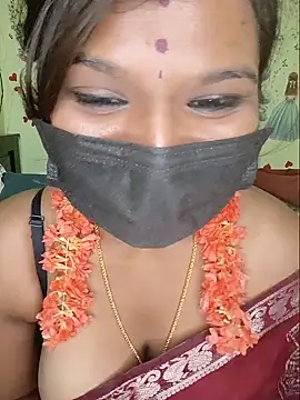 Premalatha_28 webcam