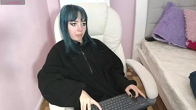 Madewithhell webcam