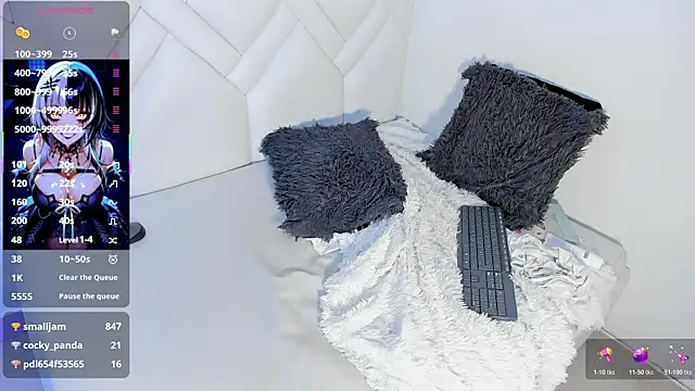 sky_velvet webcam