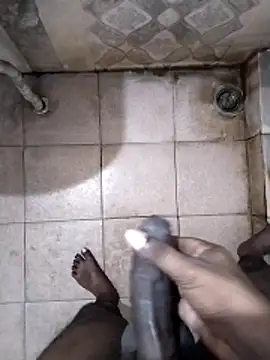 sathish2895 (M young) - Cumshot