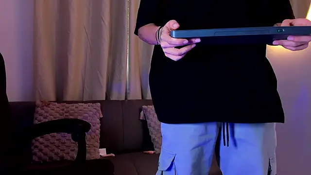 etham_wolf1 webcam