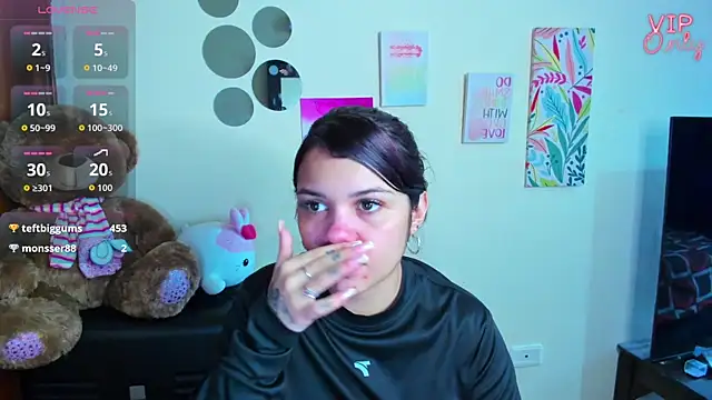 angelina_77 webcam