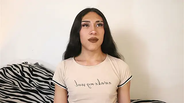 Velvet_Raze webcam