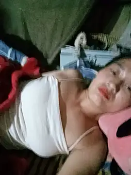 Mia-mia12 webcam