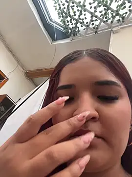 CrystalCarrington webcam