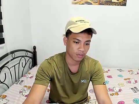 urfucker_vinz (M young) - Witness my massive load of cum here!!