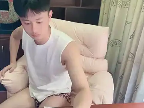 h-kk2026 (M young) - 带妈妈去旅游