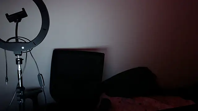 Amelie_Fontaine webcam
