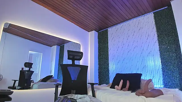 victoria_mooree webcam