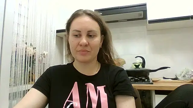 MeadowEyes live cam on StripChat
