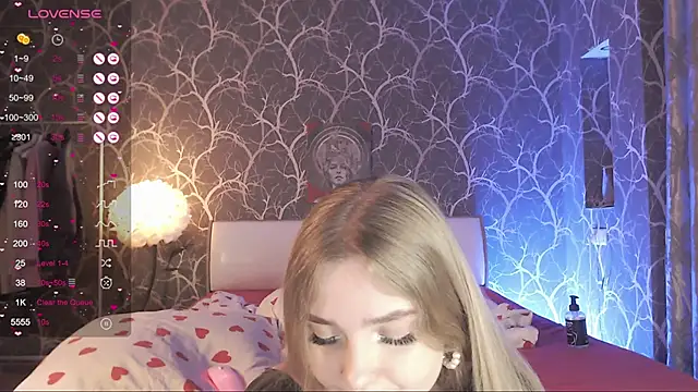 MiaMiaMeow webcam