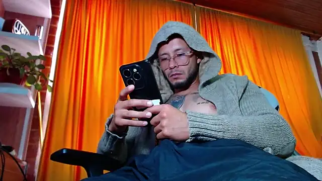 sebastian_horny webcam