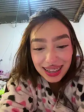 Miakittyyy webcam