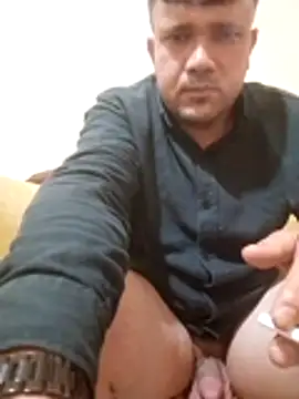 Canercakan live cam on StripChat