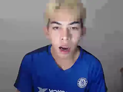 Urhotsilverboy webcam